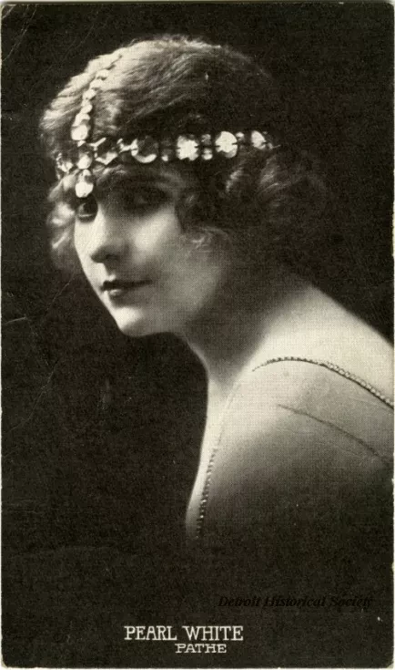 Program, Theater