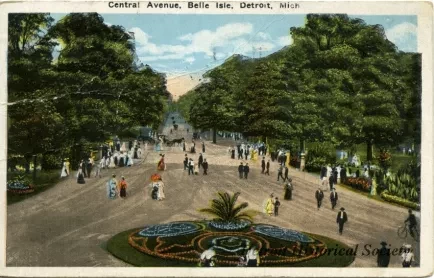 Postcard - Central Avenue, Belle Isle, Detroit, Mich.