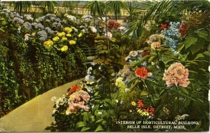 Postcard - Interior of Horticultural Building, Belle Isle, Detroit, Mich.