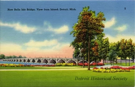Postcard - New Belle Isle Bridge, View from Island, Detroit, Mich.