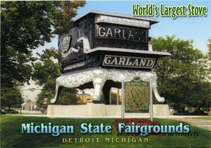 Postcard - World's Largest Stove, Michigan State Fairgrounds, Detroit, Michigan