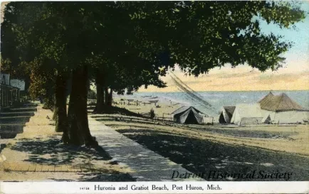 Postcard - Huronia and Gratiot Beach, Port Huron, Mich.