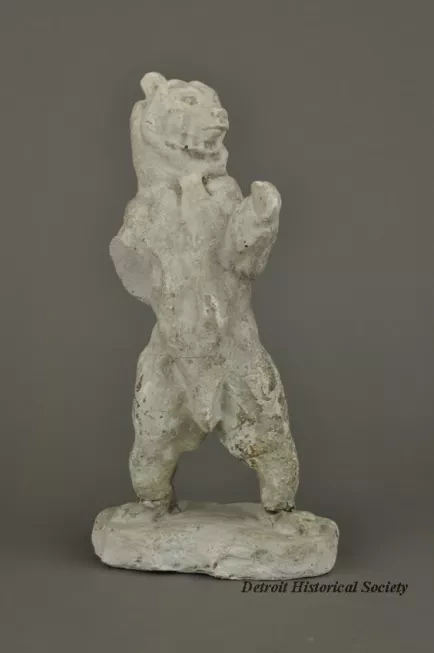 Statue