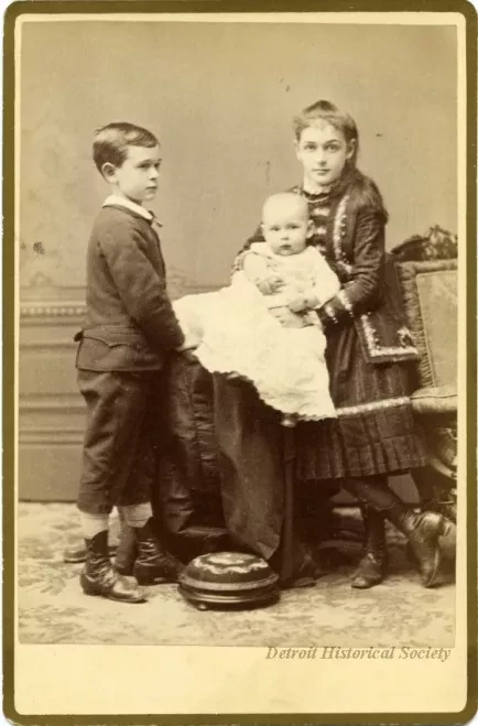 Photograph, Cabinet