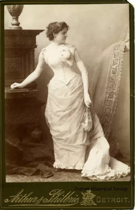 Photograph, Cabinet