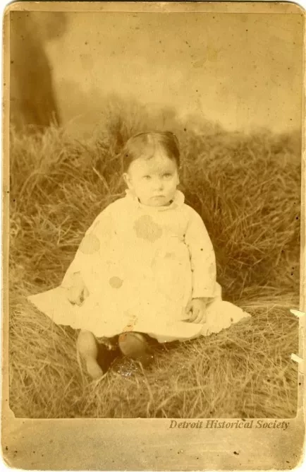 Photograph, Cabinet