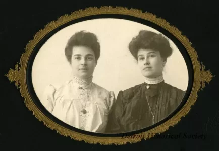 Photograph, Cabinet