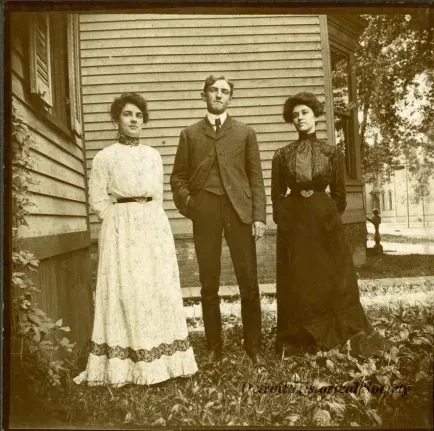 Photograph, Cabinet