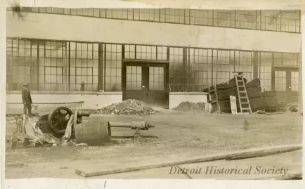 Postcard, Picture