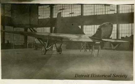 Postcard, Picture