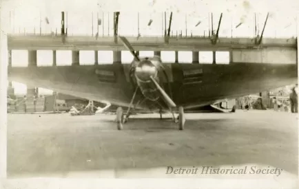 Postcard, Picture
