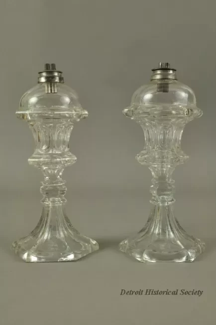 Lamp, Oil