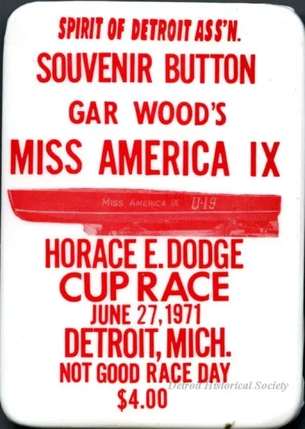 Button, Souvenir