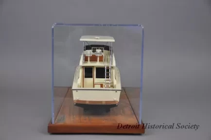 Model - Viking - 35