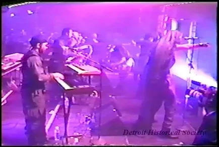 VHS - DEMF - Aux Men 2002