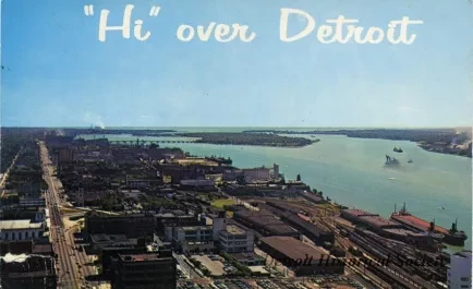 Postcard - Hi over Detroit