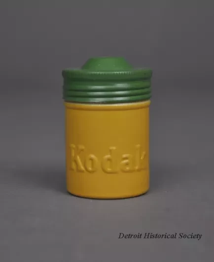 Container, Film