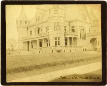 Photograph, Cabinet