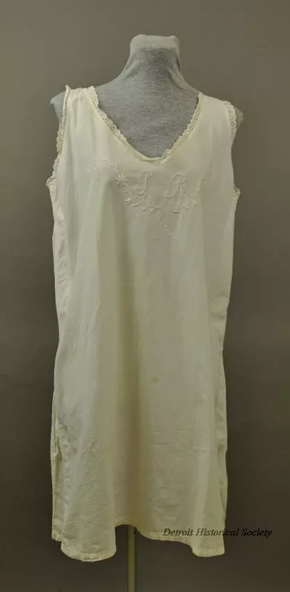 Nightgown