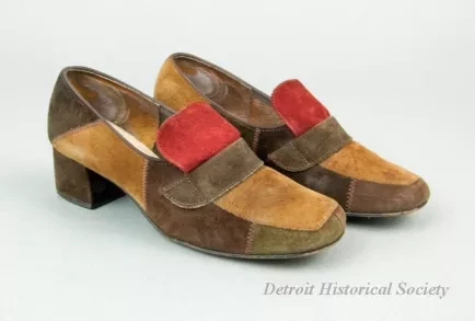 Shoe
