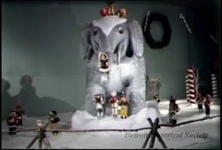 U-Matic - Christmas Carnival Tape #2
Master - Rough
-Mayor Young Opening Statement
-School Choir
Displays
12-8-83
Tape 179
