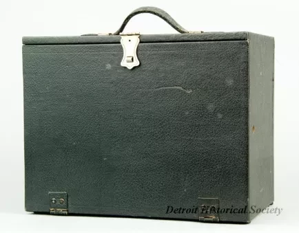 Radio, Crystal