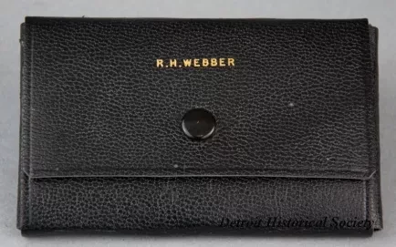 Holder, Key