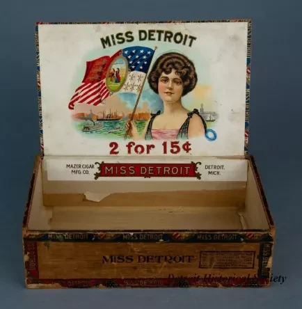 Box, Cigar