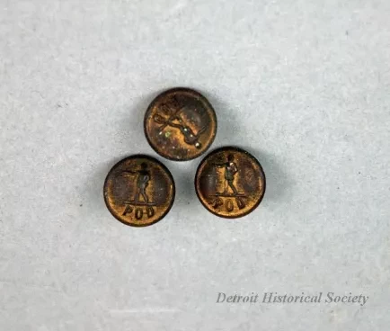 Button, Uniform