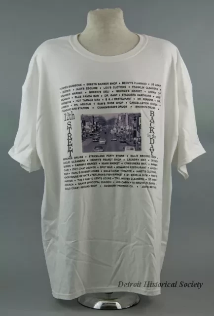 T-Shirt
