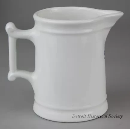Pitcher, Water