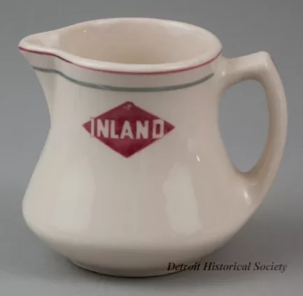 Pitcher, Cream