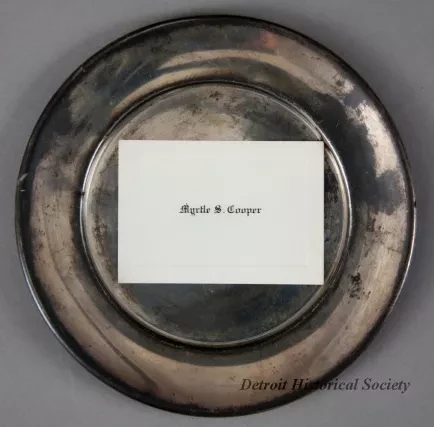 Tray, Calling Card