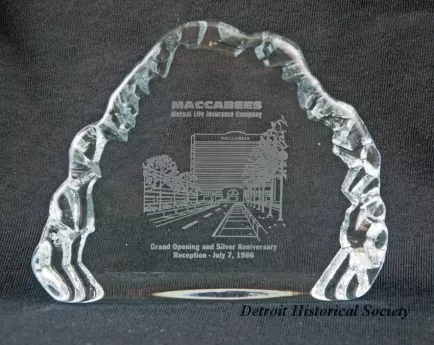 Plaque