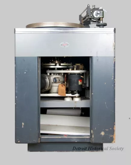 Lathe, Record