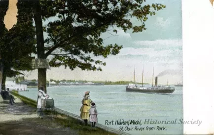Postcard - Port Huron, Mich., St. Clair River from Park