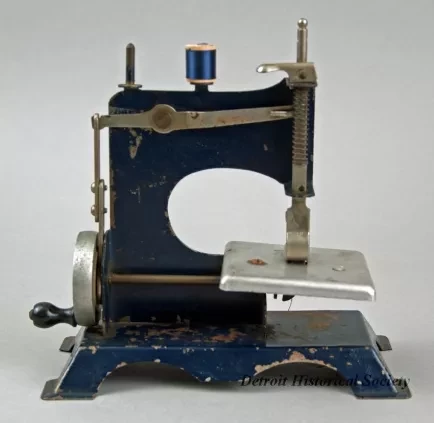 Machine, Sewing