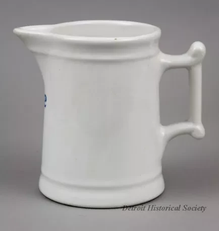 Pitcher, Water