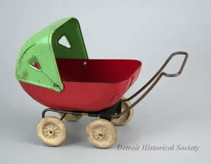 Carriage, Doll