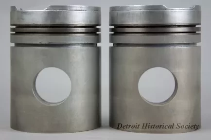 Piston