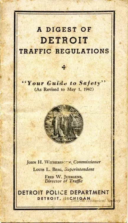 Booklet - A Digest of Detroit Traffic Regulations