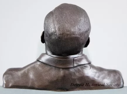 Bust