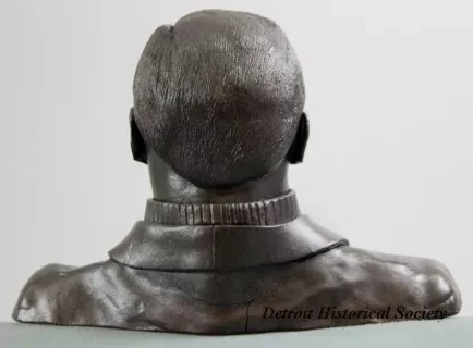 Bust