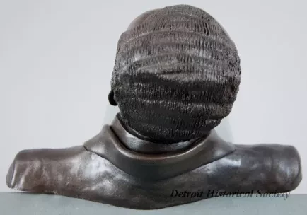 Bust