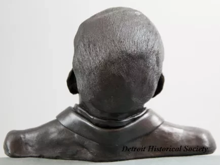 Bust
