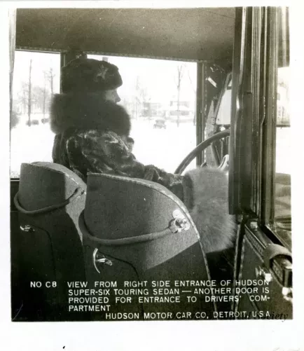 Stereograph - View From Right Side Entrance Of Hudson Super-Six Touring Sedan - Another Door Is Provided For Entrance To Drivers' Compartment, Hudson Motor Car Co, Detroit, USA