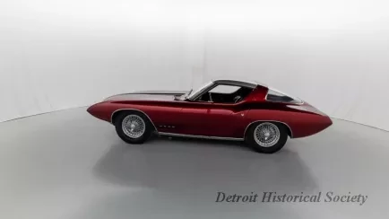 Automobile - 1963 Ford Cougar II prototype