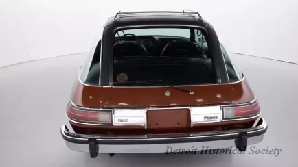 Automobile - 1975 American Motors 2-Door Pacer - Dhs_1982_068_001_arceye_user_04