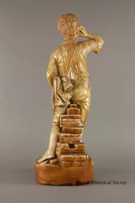 Statue