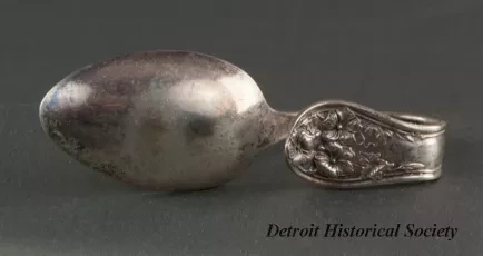 Spoon, Baby